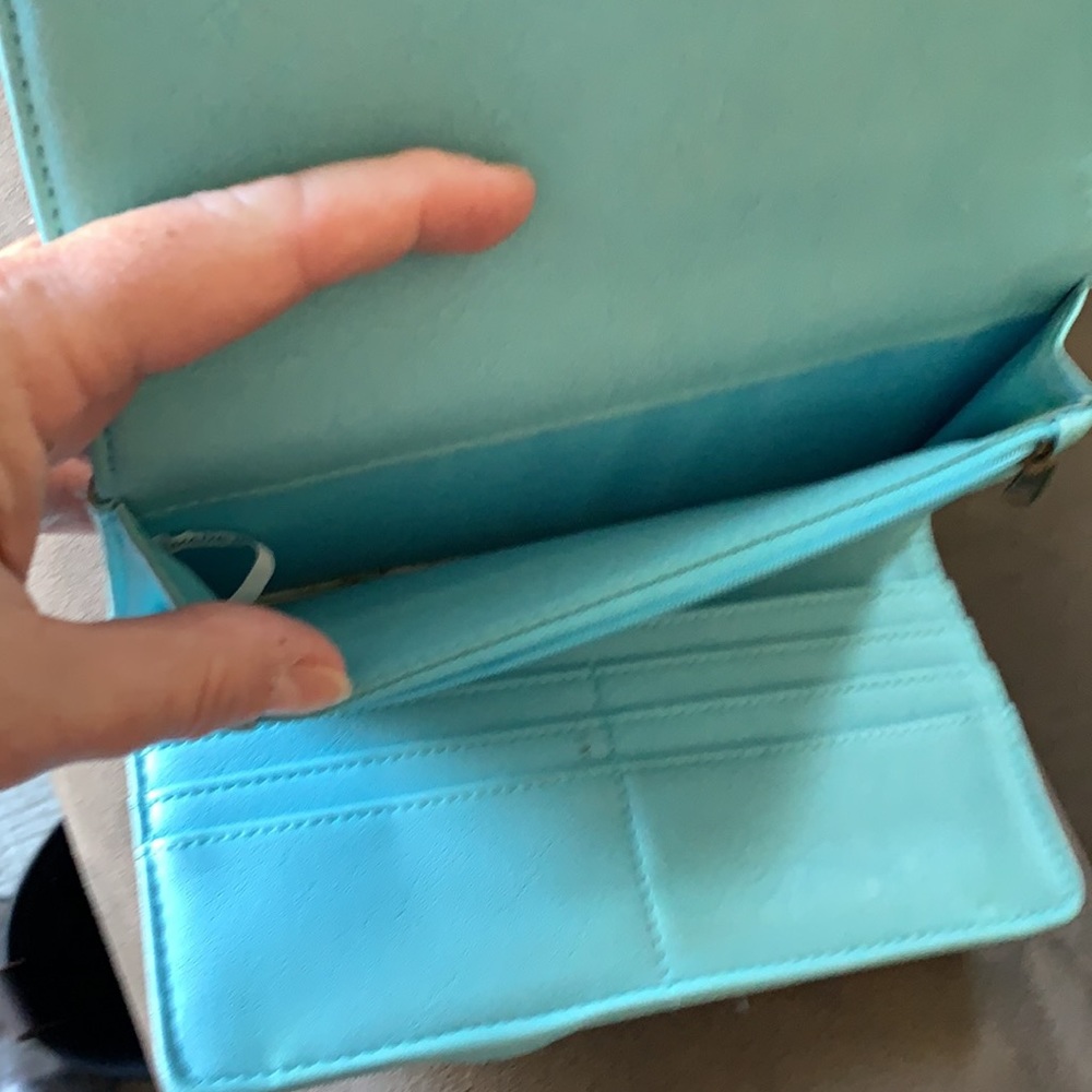 Wallet - Picture 3 of 5